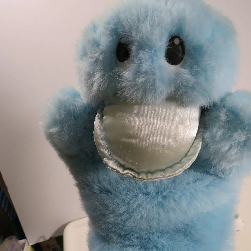 vintage 80s blue duck puppet with satin fabric bill Commonwealth RARE